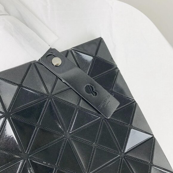 New Bao Bao Issey Miyake Lucent Tote Bag Black - Picture 4 of 12